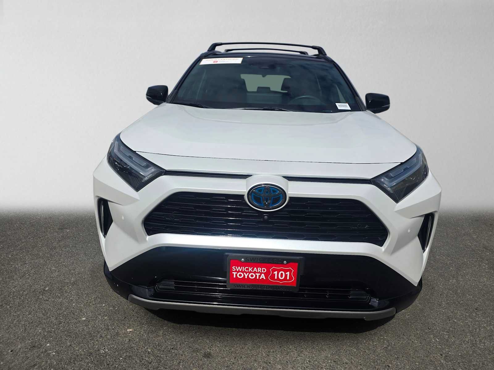 Used 2023 Toyota RAV4 XSE AWD/4WD image 8