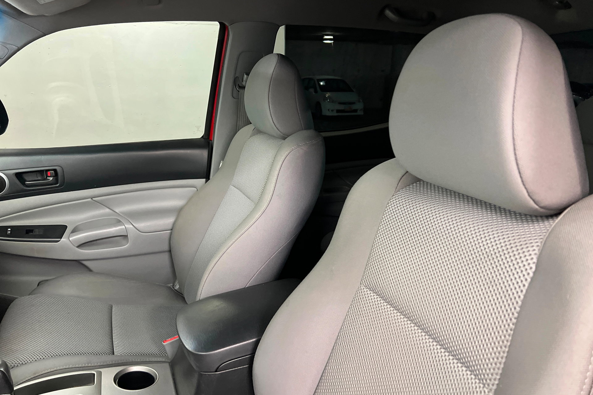 Used 2015 Toyota Tacoma PreRunner w/ TRD Off-Road Package RWD image 17