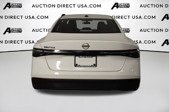 Used 2026 Nissan Sentra SV w/ Floor Mat Package FWD image 3