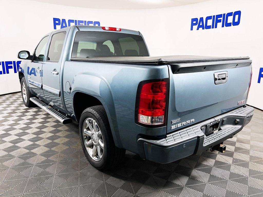 Used 2011 GMC Sierra 1500 Denali AWD/4WD image 5