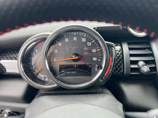 Used 2020 MINI Cooper S image 12