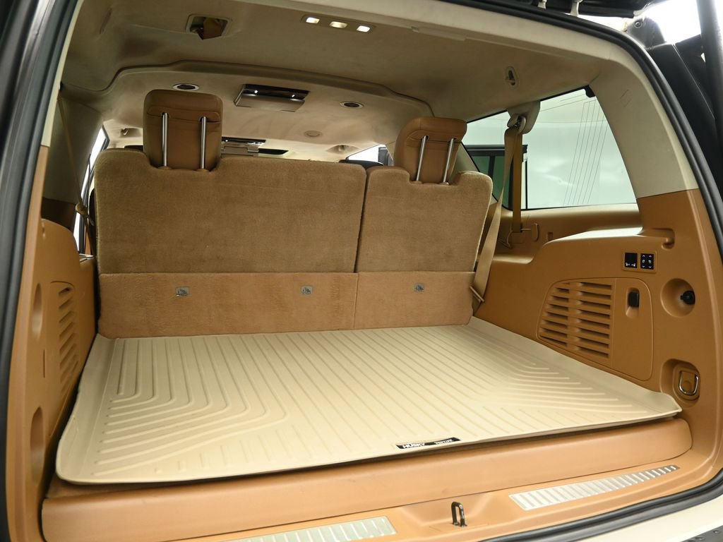 Used 2015 Cadillac Escalade ESV Platinum image 25