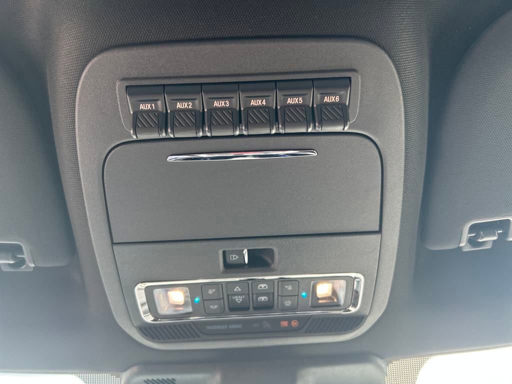 New 2025 Ford F250 Platinum w/ FX4 Off-Road Package image 22