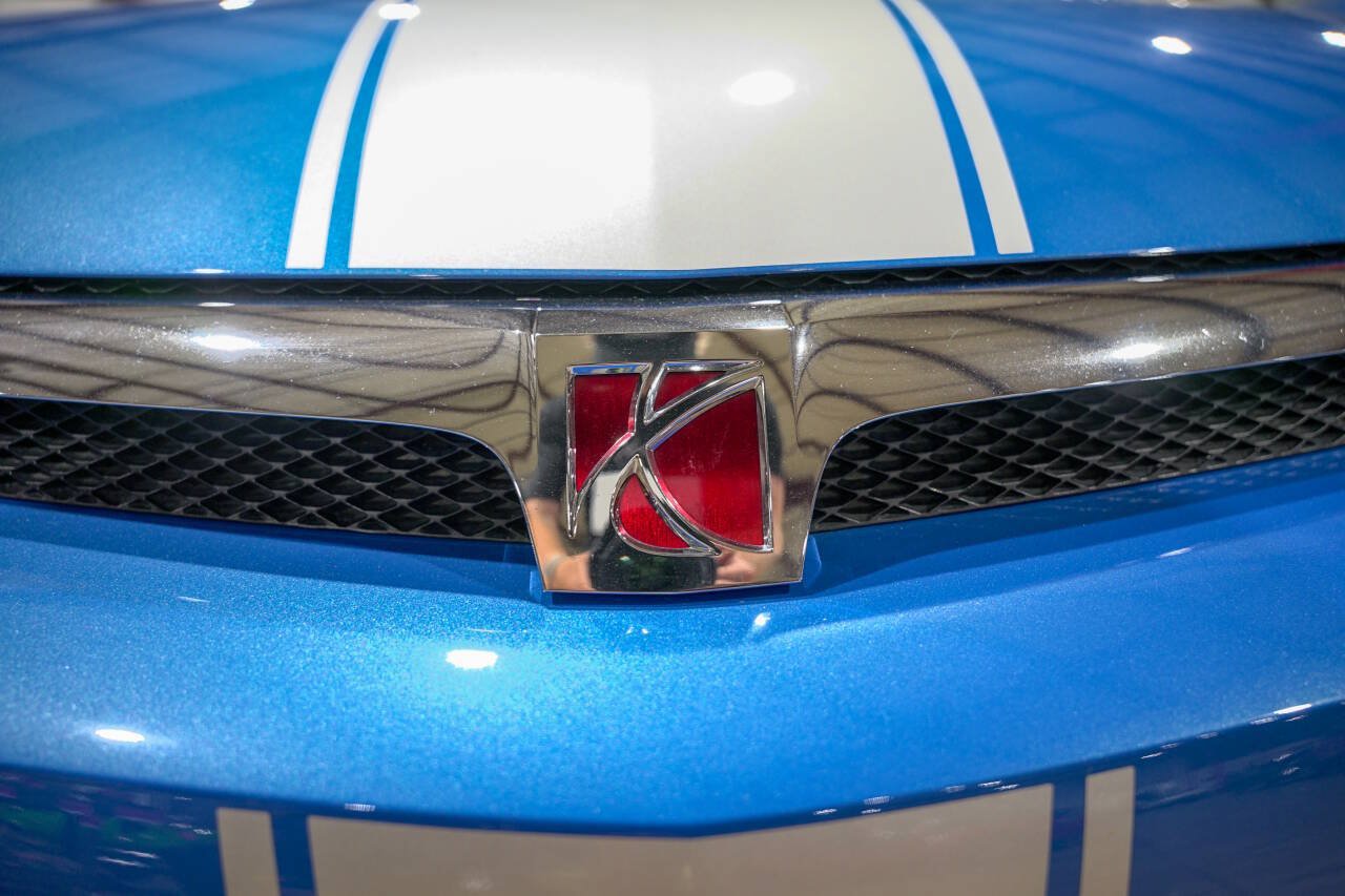 Used 2009 Saturn Sky Hydro Blue RWD image 32