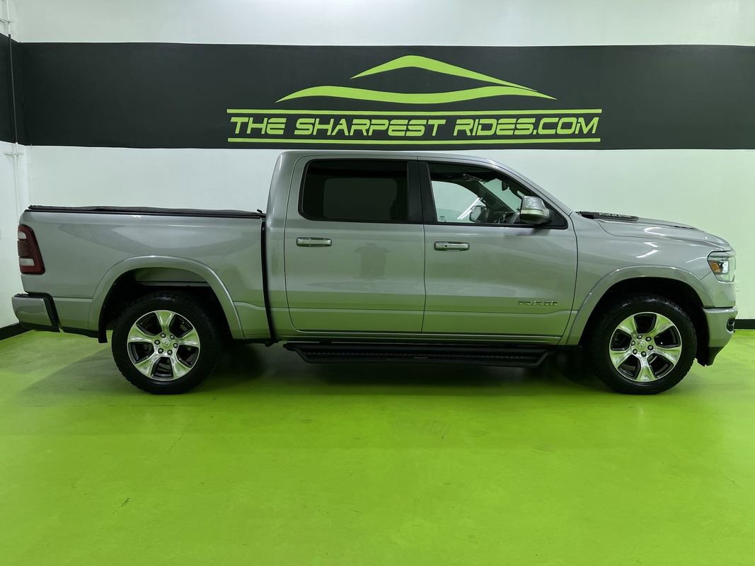 Used 2019 RAM 1500 Laramie w/ Sport Appearance Package AWD/4WD image 10