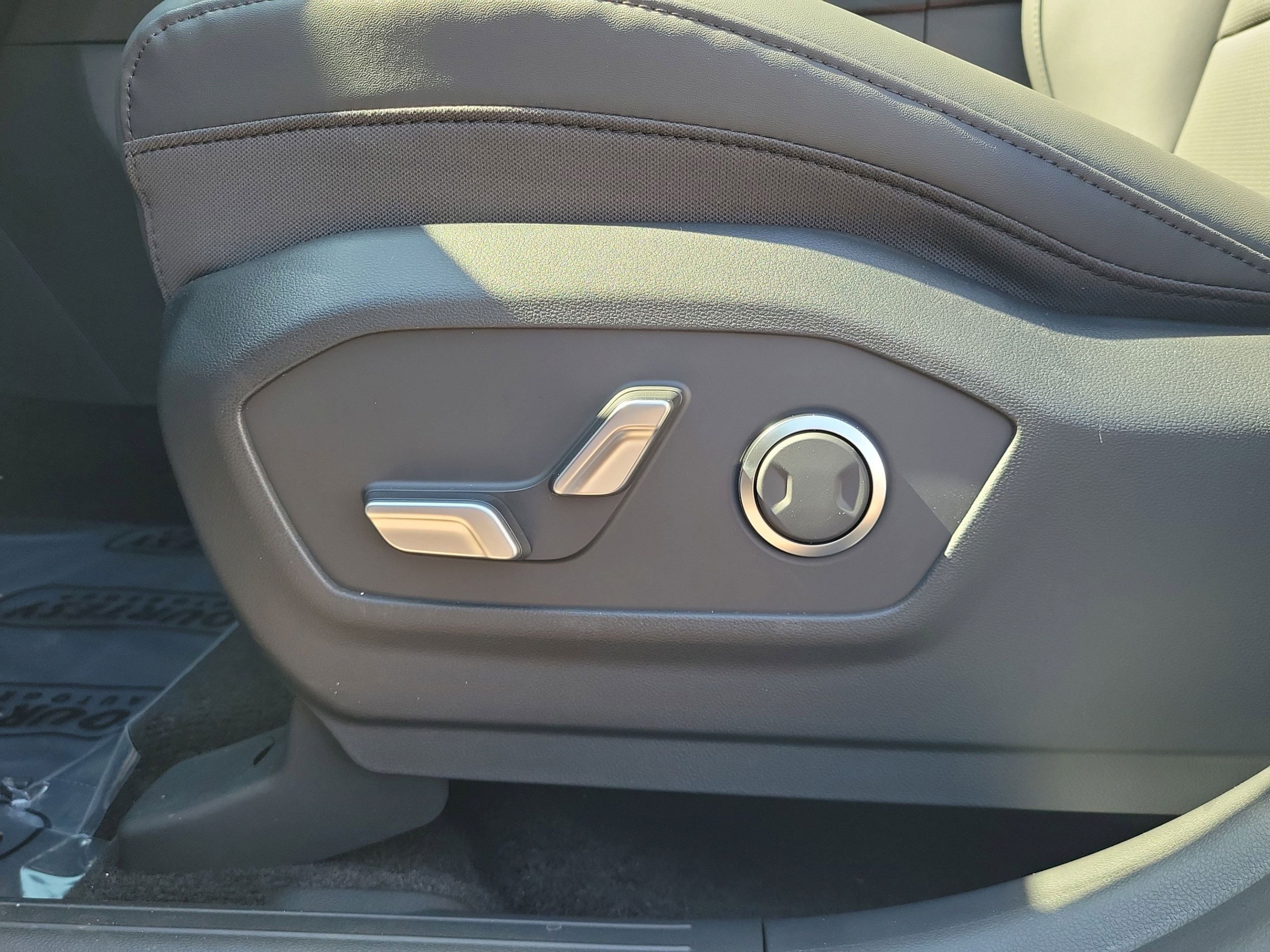 New 2026 Hyundai Santa Fe XRT AWD/4WD image 19