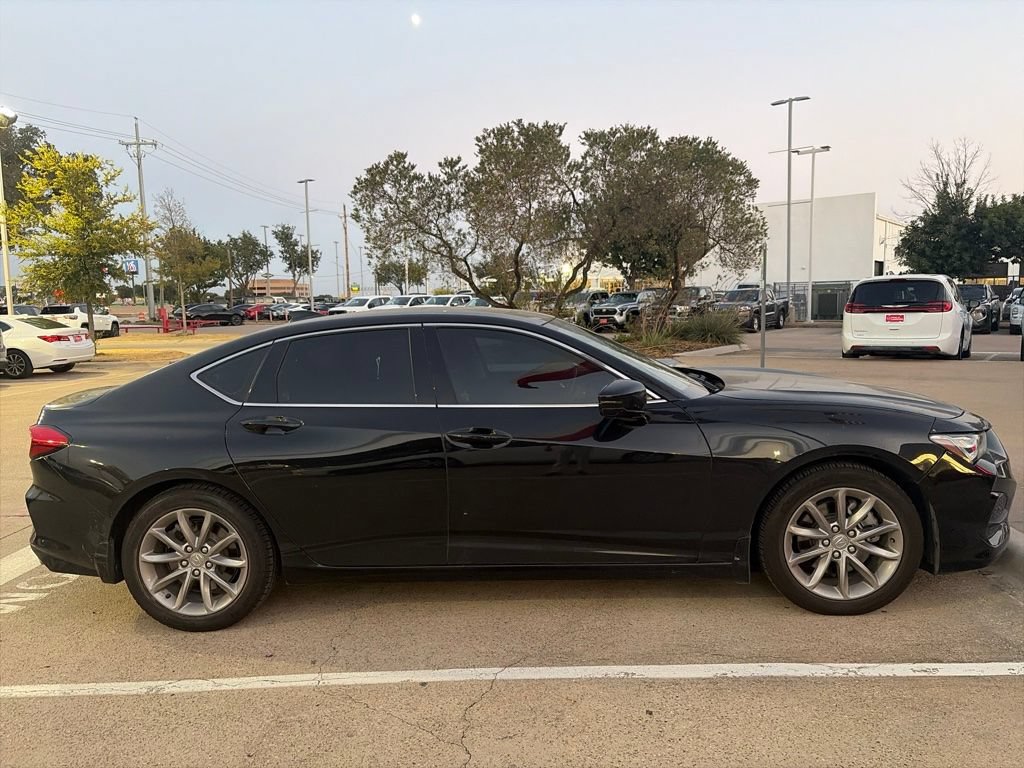 Used 2022 Acura TLX FWD image 10