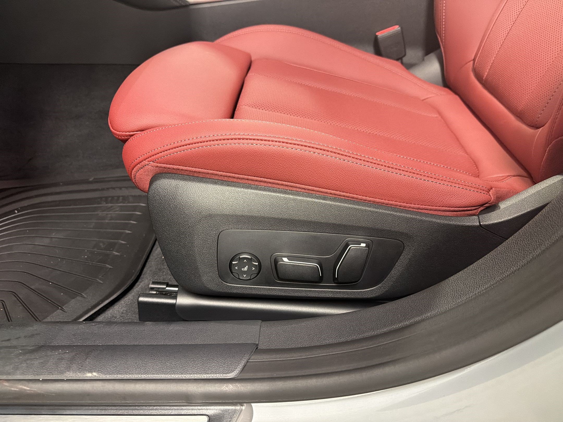 New 2026 BMW 430i w/ M Sport Package RWD image 13