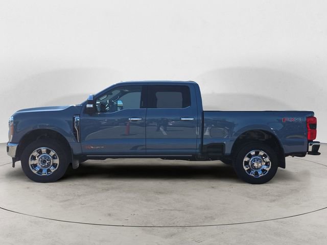 Used 2023 Ford F350 King Ranch AWD/4WD image 2