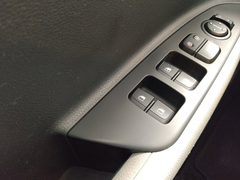 Used 2023 Kia Rio S w/ Technology Package FWD image 27