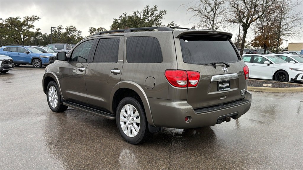 Used 2011 Toyota Sequoia Platinum image 3