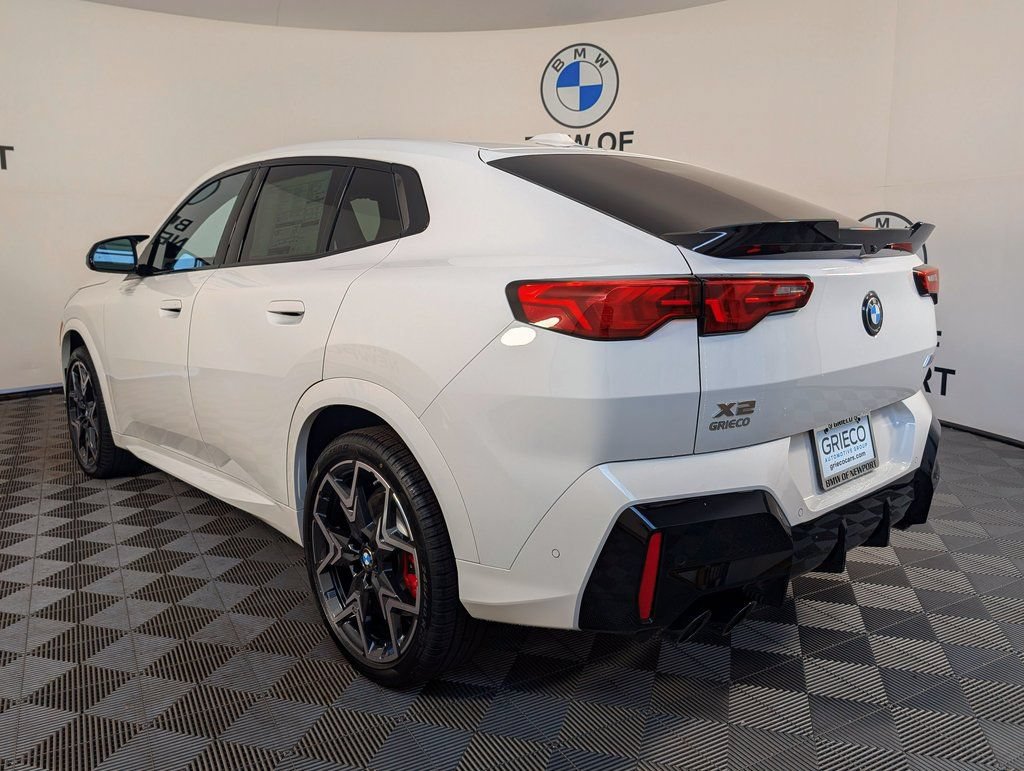 New 2026 BMW X2 M35i w/ M Sport Professional Package AWD/4WD image 8
