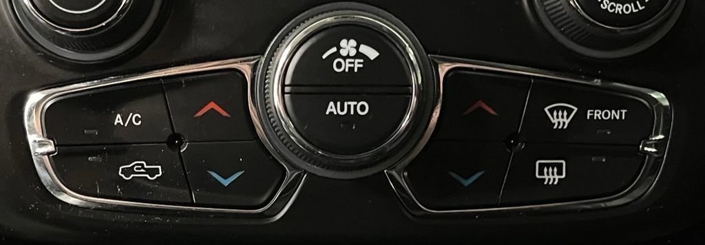 Used 2017 RAM 1500 Sport w/ Sport Premium Group AWD/4WD image 38