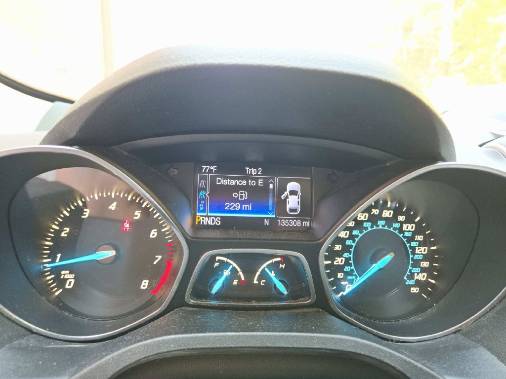 Used 2013 Ford Escape SEL AWD/4WD image 14