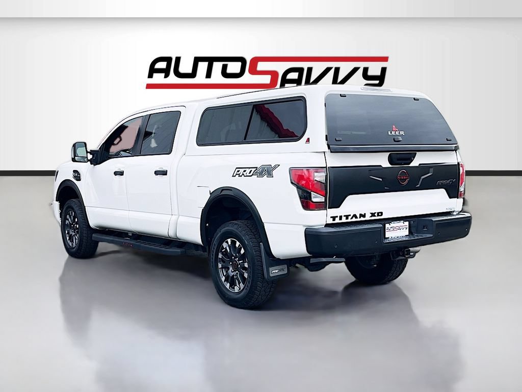 Used 2023 Nissan Titan PRO-4X AWD/4WD image 5