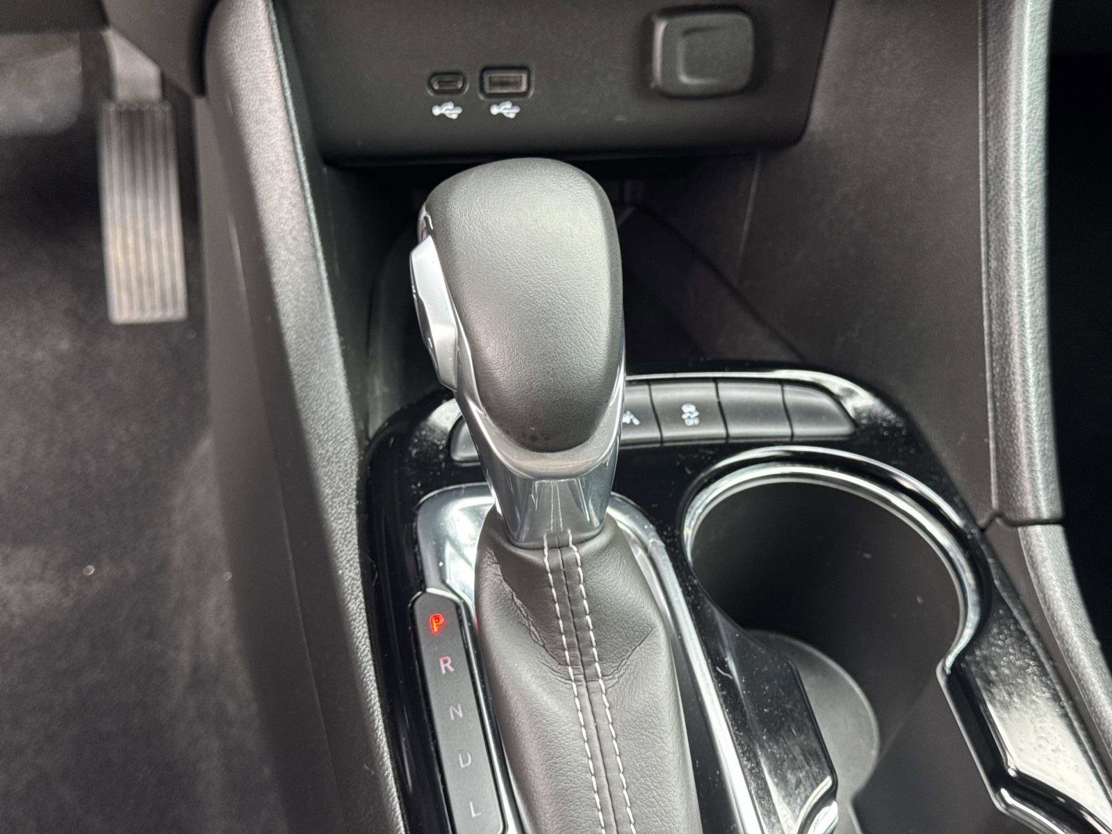 Used 2025 Buick Encore GX Preferred image 17