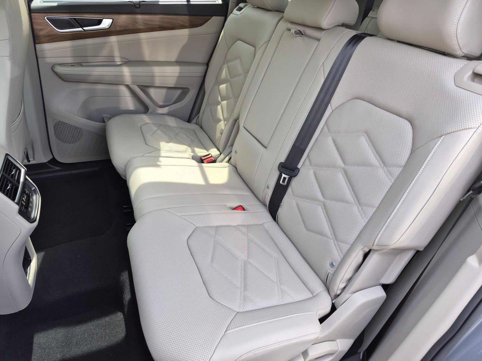 New 2026 Volkswagen Atlas SE AWD/4WD image 13