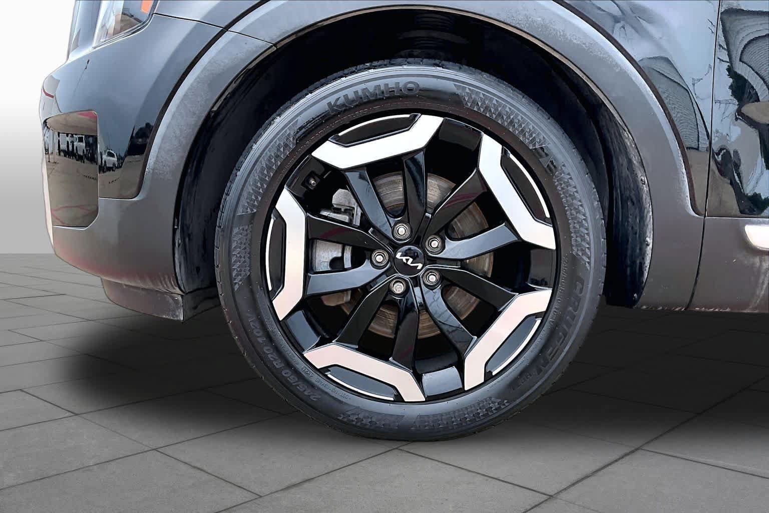 Used 2023 Kia Telluride S w/ S Sunroof Package AWD/4WD image 11