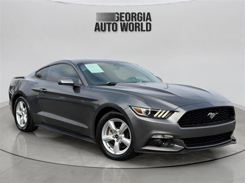 Used 2015 Ford Mustang Coupe RWD image 7