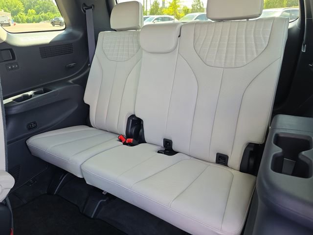 Used 2024 Hyundai Palisade Limited AWD/4WD image 12