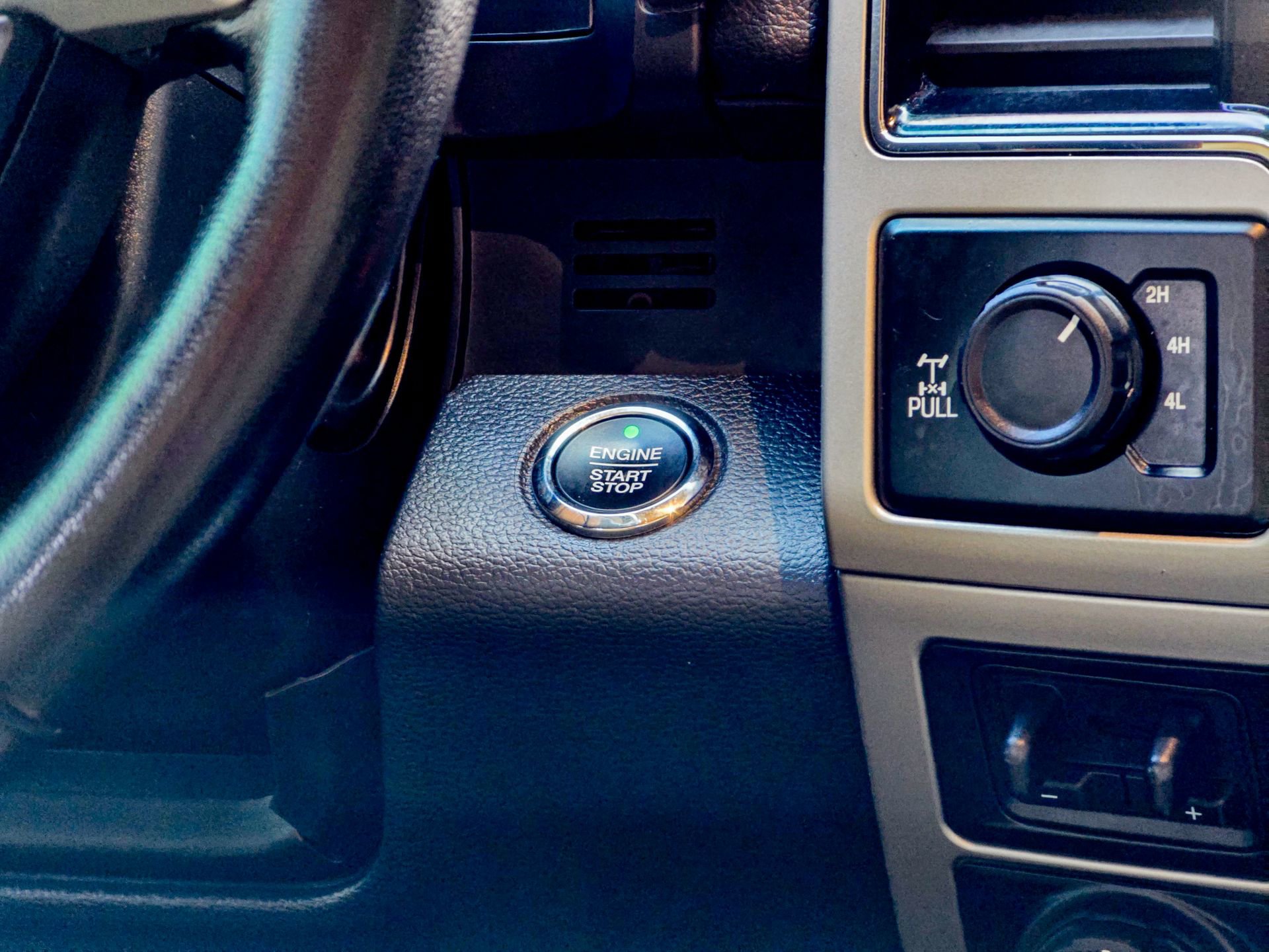 Used 2022 Ford F250 Lariat w/ Lariat Ultimate Package image 40