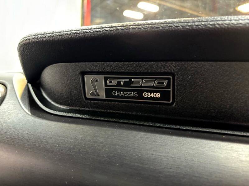 Used 2016 Ford Mustang Shelby GT350 w/ Track Package image 21