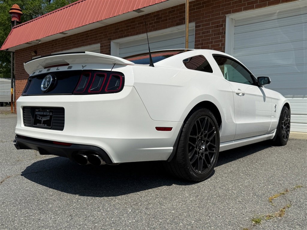 Used 2013 Ford Mustang Shelby GT500 image 30