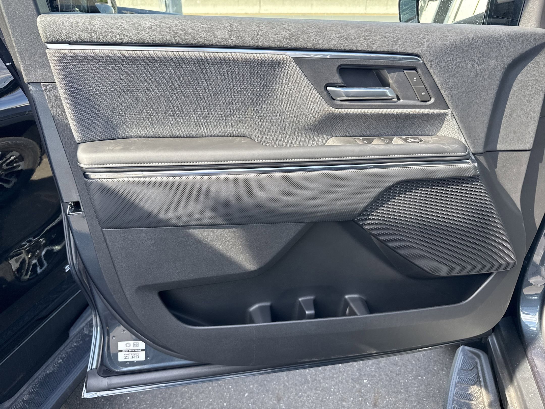 New 2026 GMC Sierra EV Elevation image 8