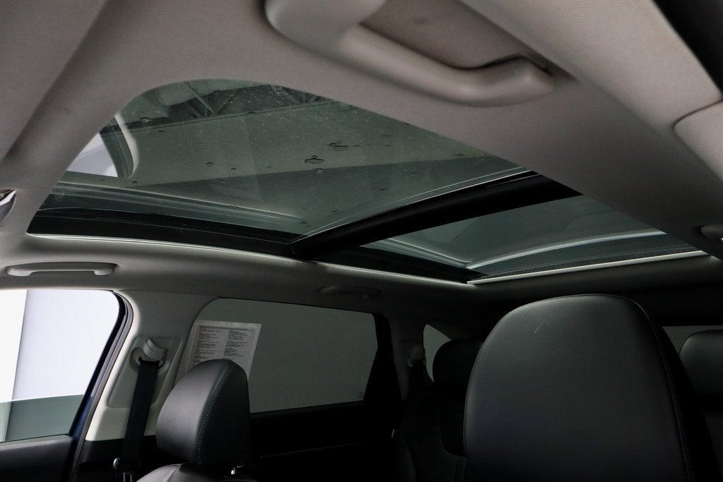 Used 2024 Kia Sorento SX image 30