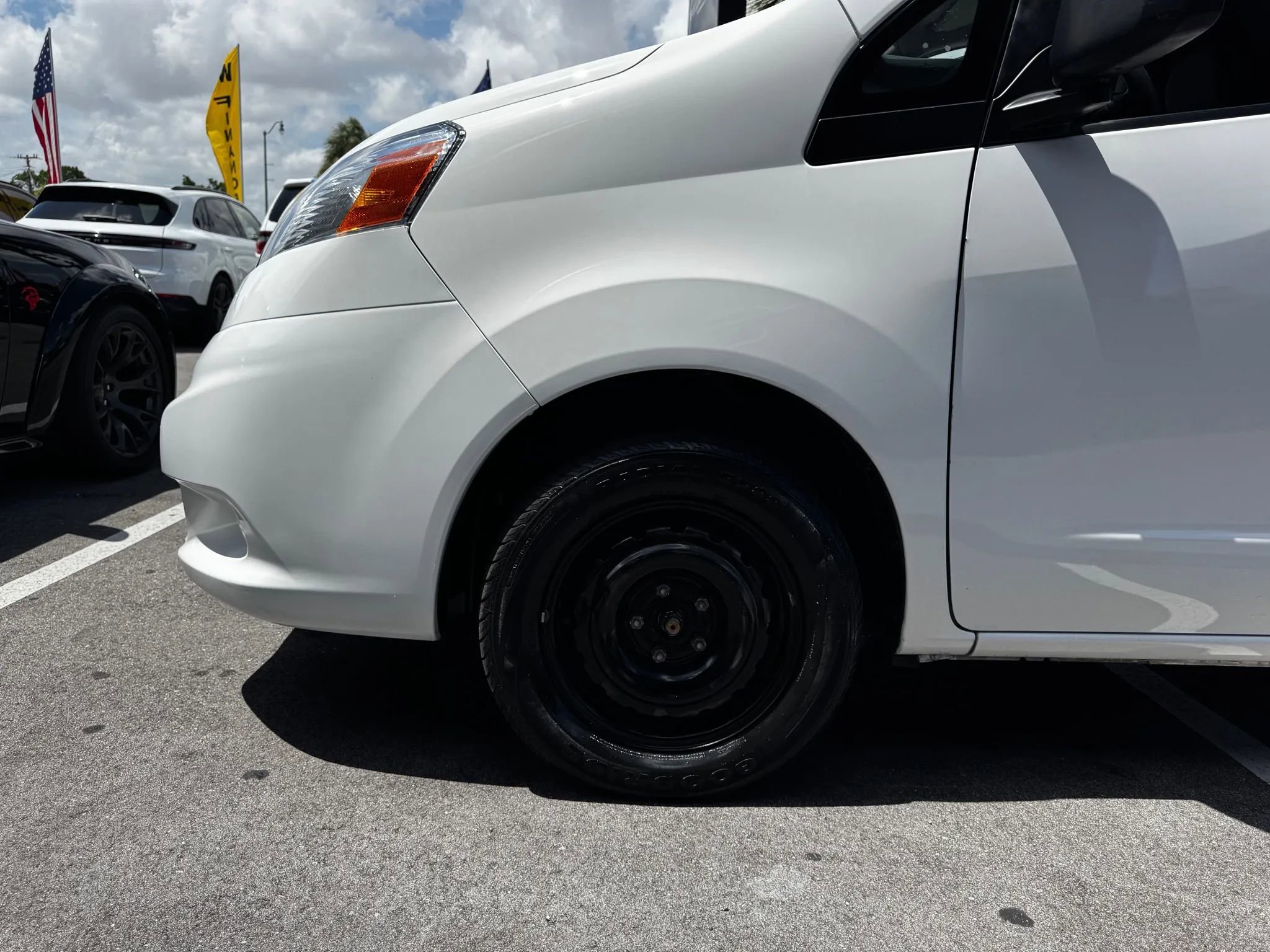 Used 2021 Nissan NV200 S image 26