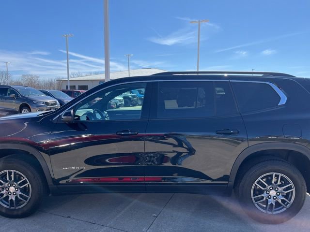 Used 2025 GMC Acadia Elevation FWD image 8