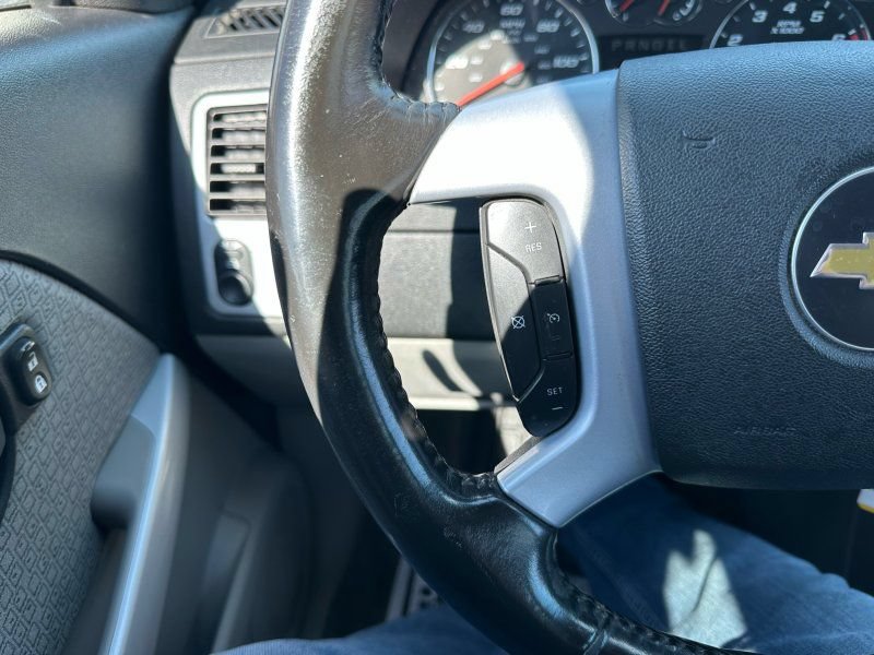 Used 2008 Chevrolet Equinox LT w/ Chrome And Sound Package FWD image 15
