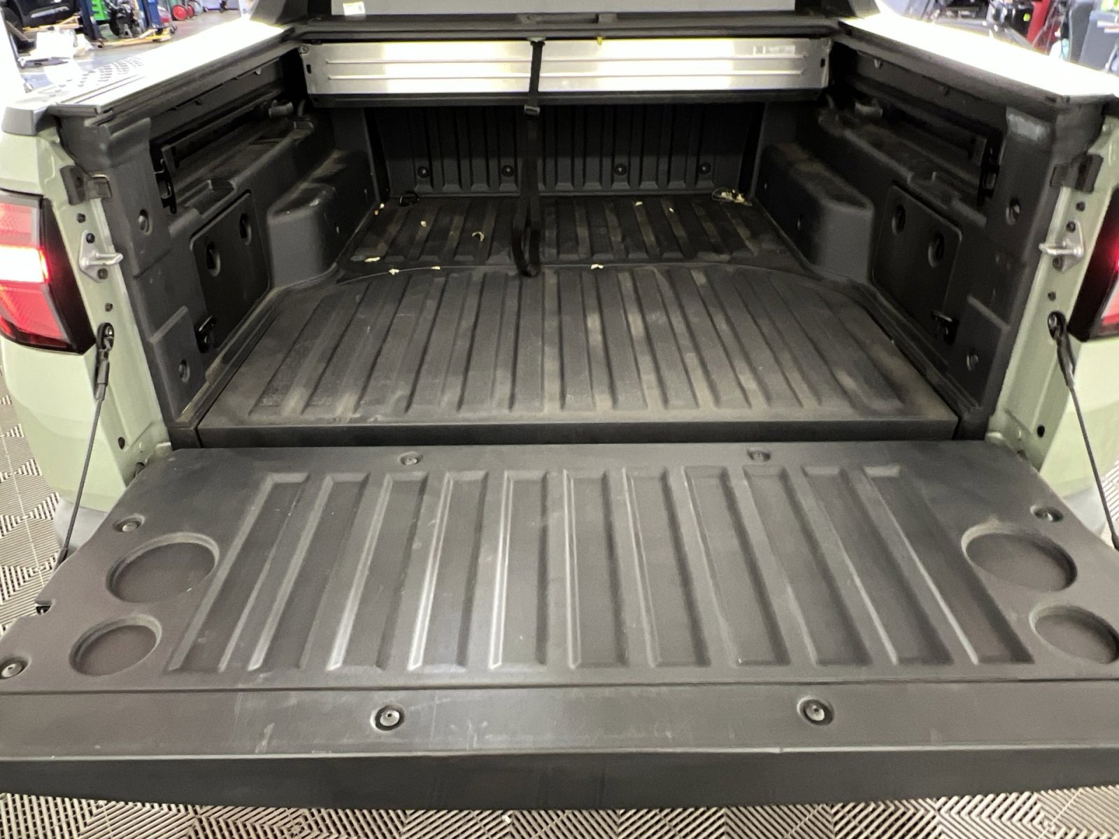 Used 2022 Hyundai Santa Cruz SEL w/ Activity Package image 25