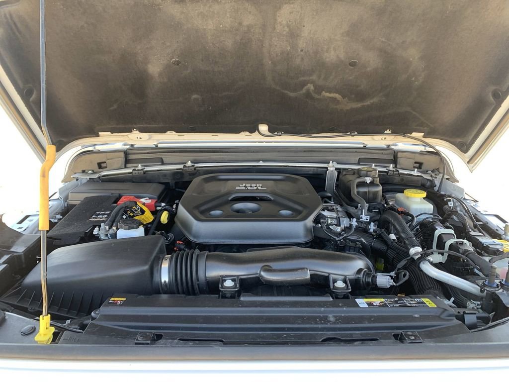 Used 2021 Jeep Wrangler Unlimited Sport image 29