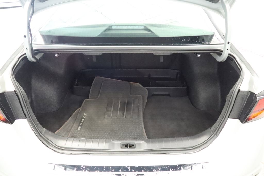 Used 2022 Nissan Altima 2.5 SR FWD image 20