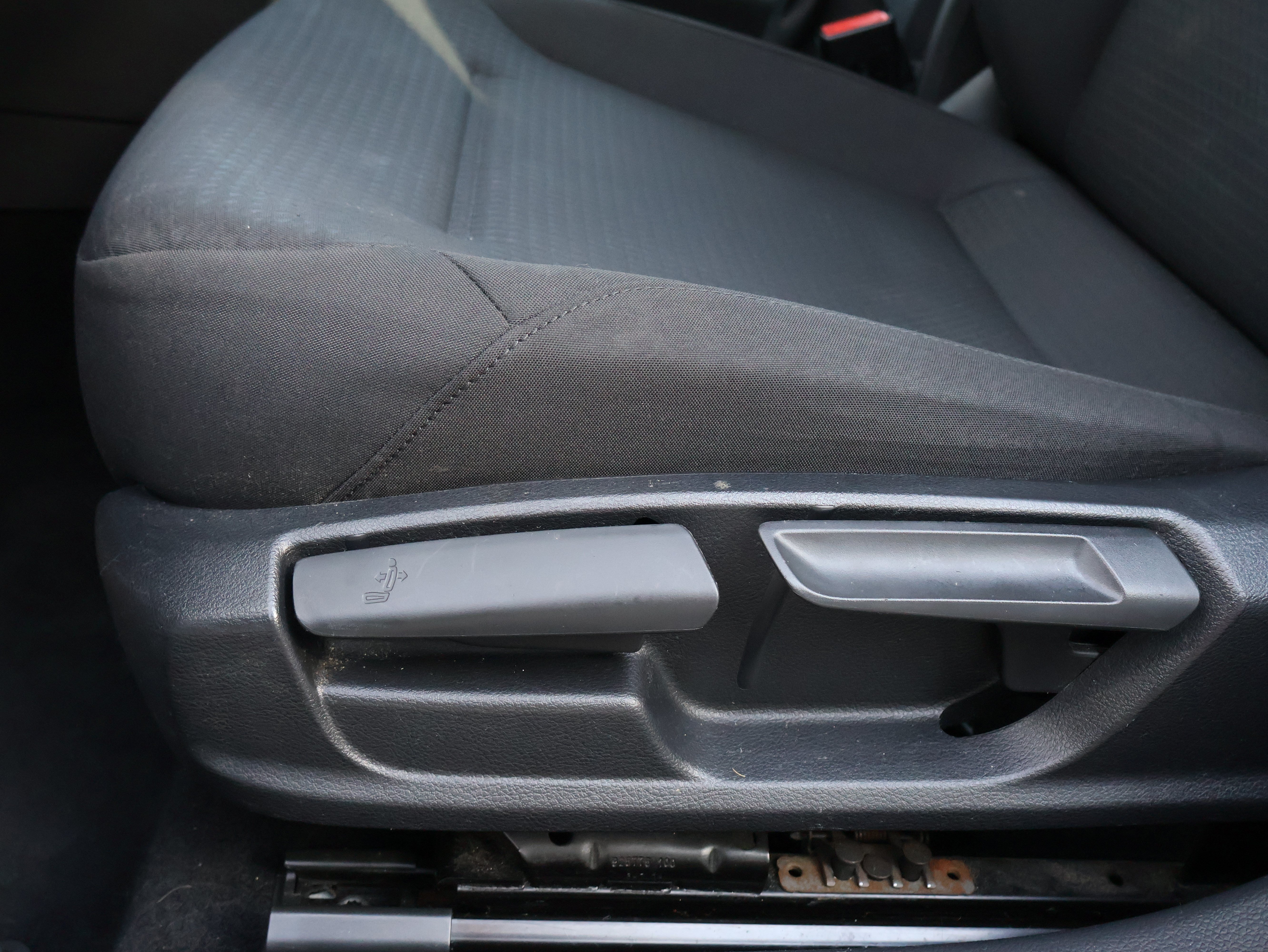 Used 2015 Volkswagen Jetta S FWD image 23