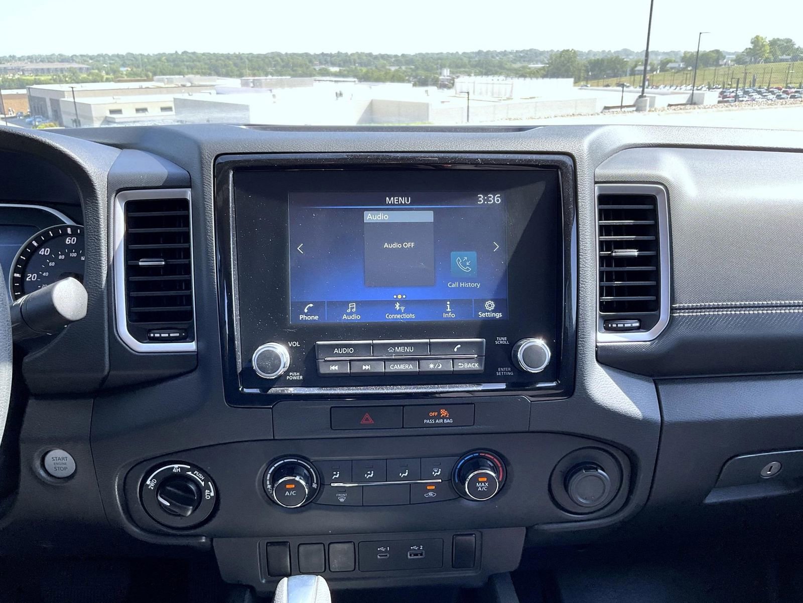 Used 2022 Nissan Frontier SV image 13
