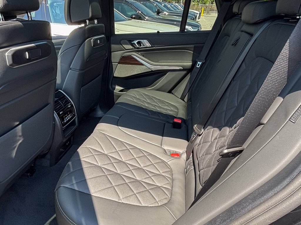 New 2026 BMW X5 xDrive50e w/ Executive Package AWD/4WD image 36