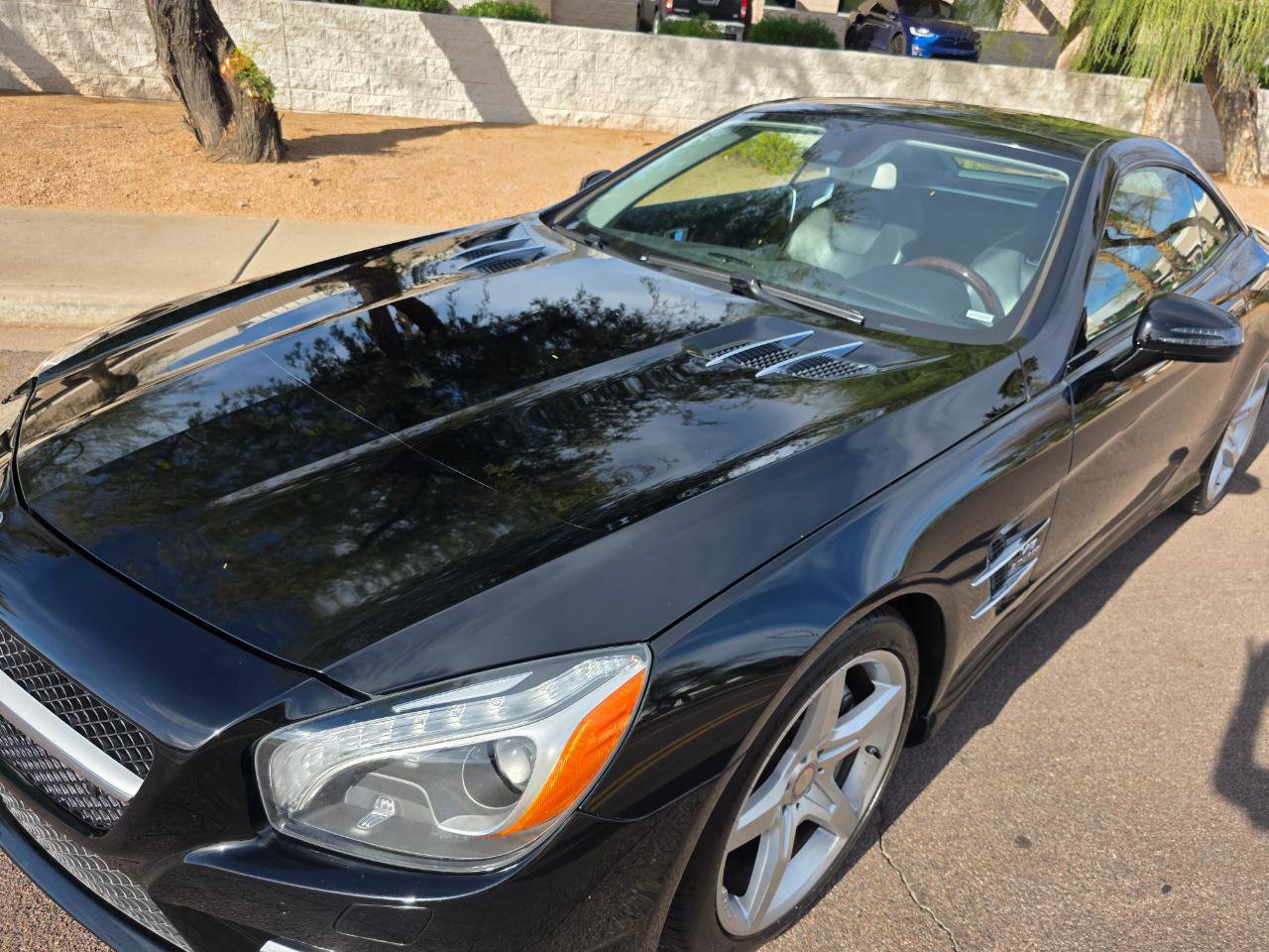 Used 2013 Mercedes-Benz SL 550 w/ Premium Pkg image 15