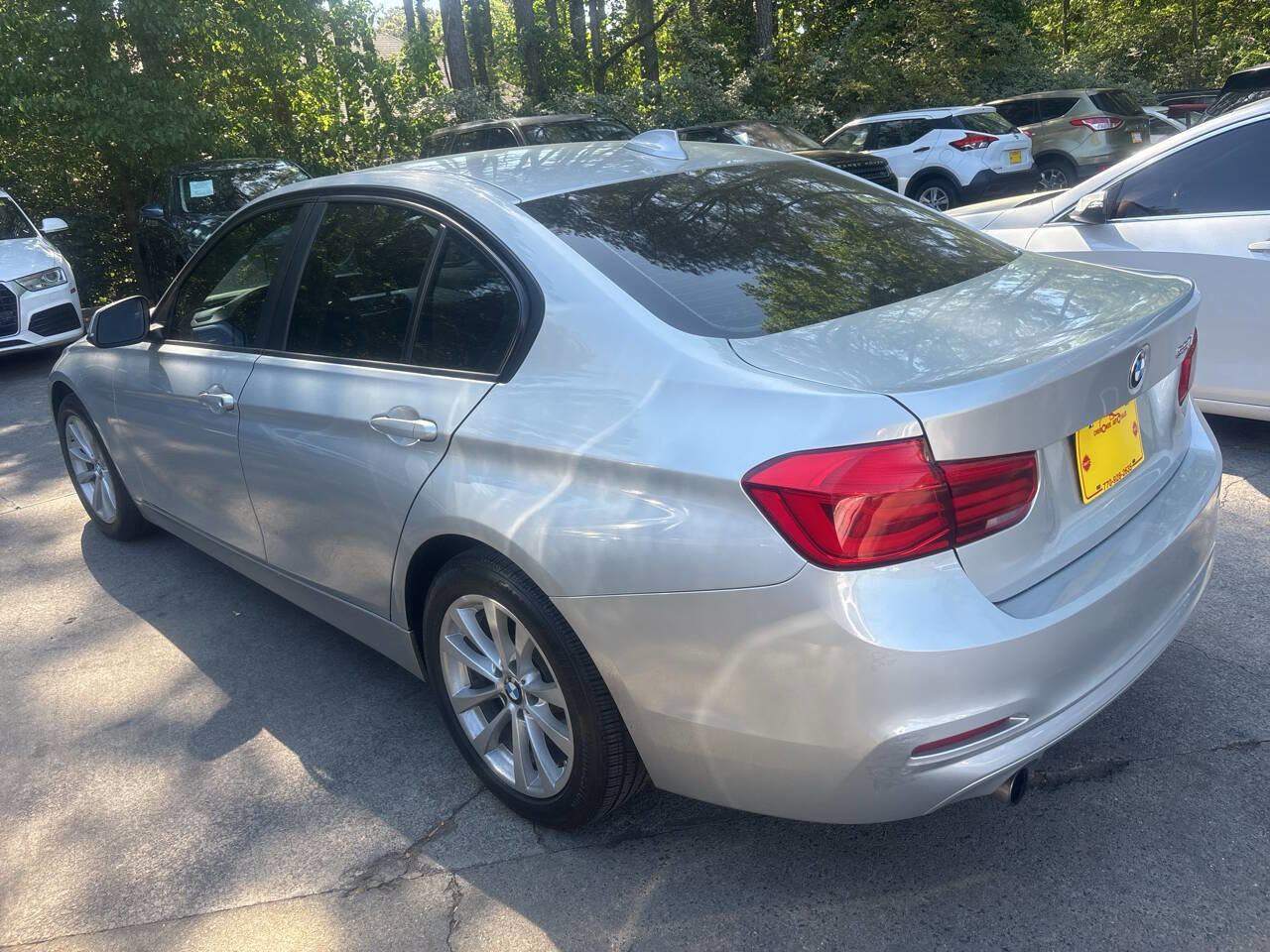 Used 2016 BMW 320i Sedan RWD image 7