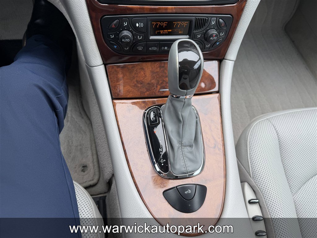 Used 2004 Mercedes-Benz CLK 500 Cabriolet image 7