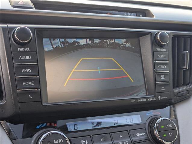 Used 2018 Toyota RAV4 XLE FWD image 14