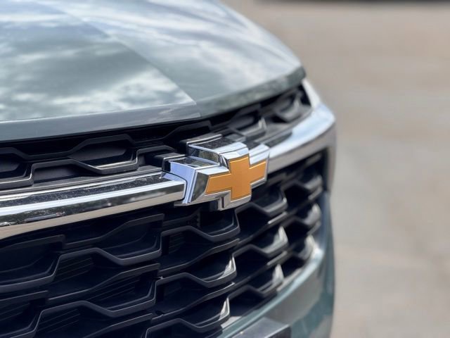 Certified 2025 Chevrolet Trax LS FWD image 26