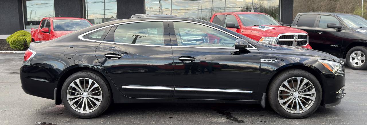 Used 2019 Buick LaCrosse Essence w/ Sun and Shade Package image 10