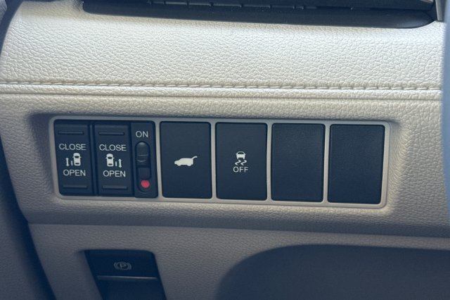 New 2026 Honda Odyssey EX-L image 32