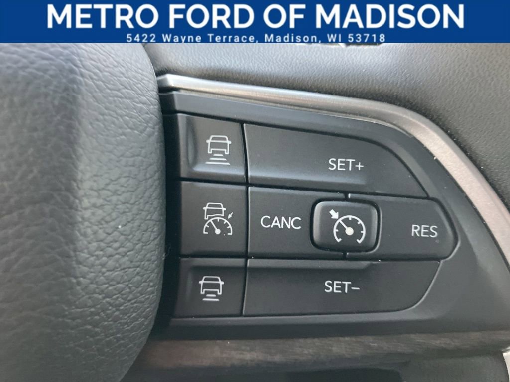 Used 2025 Jeep Grand Cherokee Limited 4xe image 30