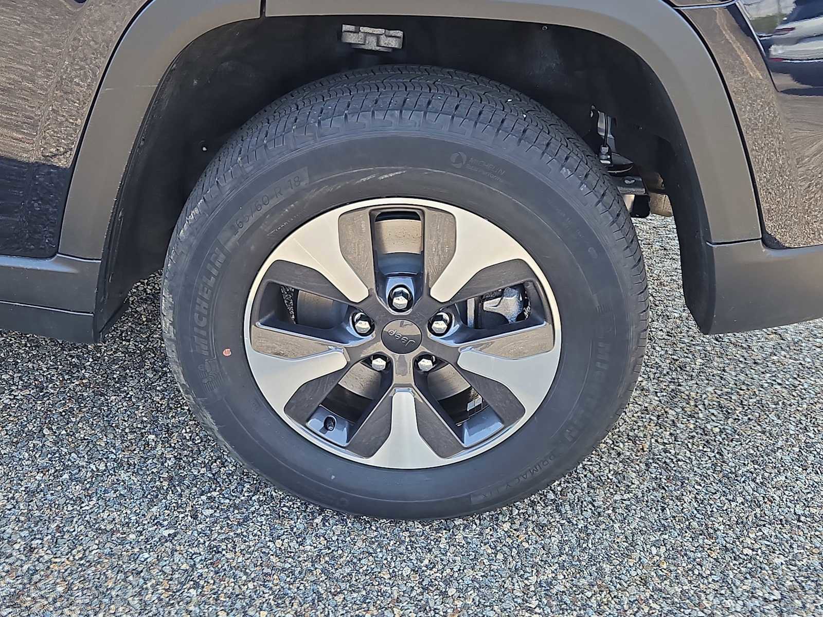Used 2023 Jeep Grand Cherokee 4WD 4xe image 8