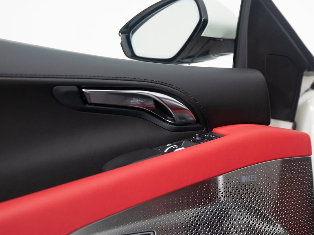 Used 2025 Lotus Emira RWD image 14
