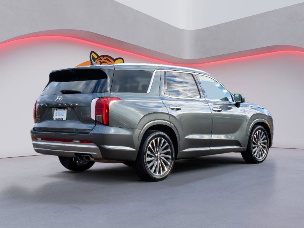 Used 2024 Hyundai Palisade Calligraphy image 5