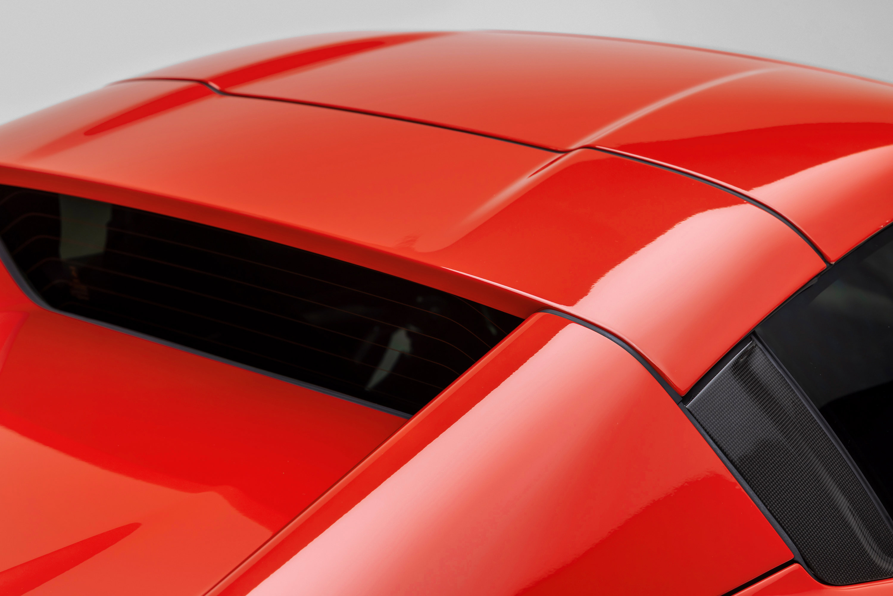 Certified 2022 Ferrari F8 Tributo RWD image 19